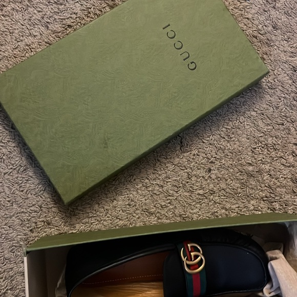 Male gucci loafer shoes - Picture 2 of 4